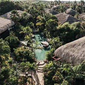 4* Station touristique The Kontiki